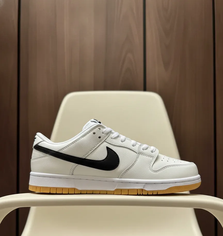 Nike SB Dunk Low Blanco