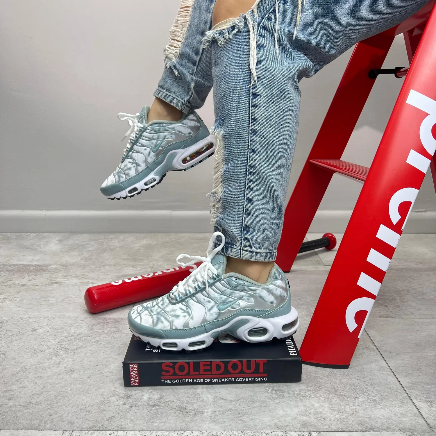 Nike TN Gris Estampado
