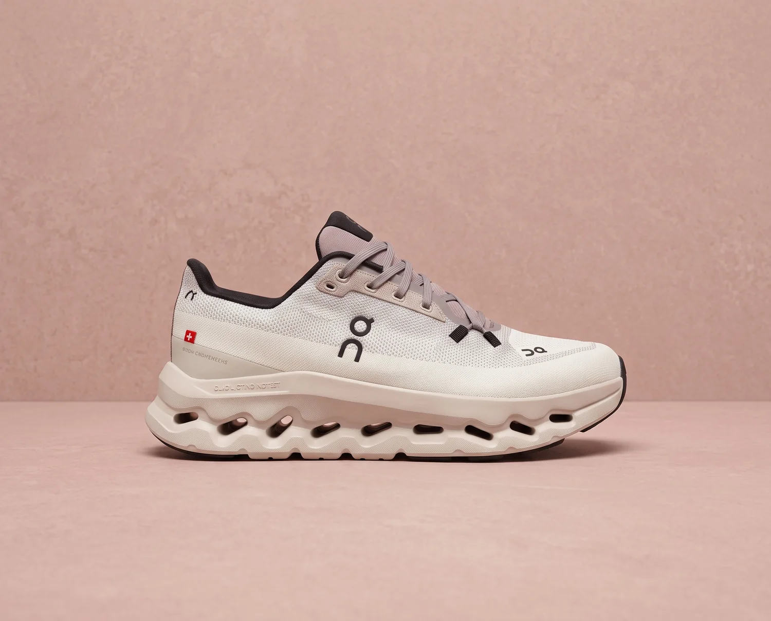 On Cloud Dama Beige - vista lateral