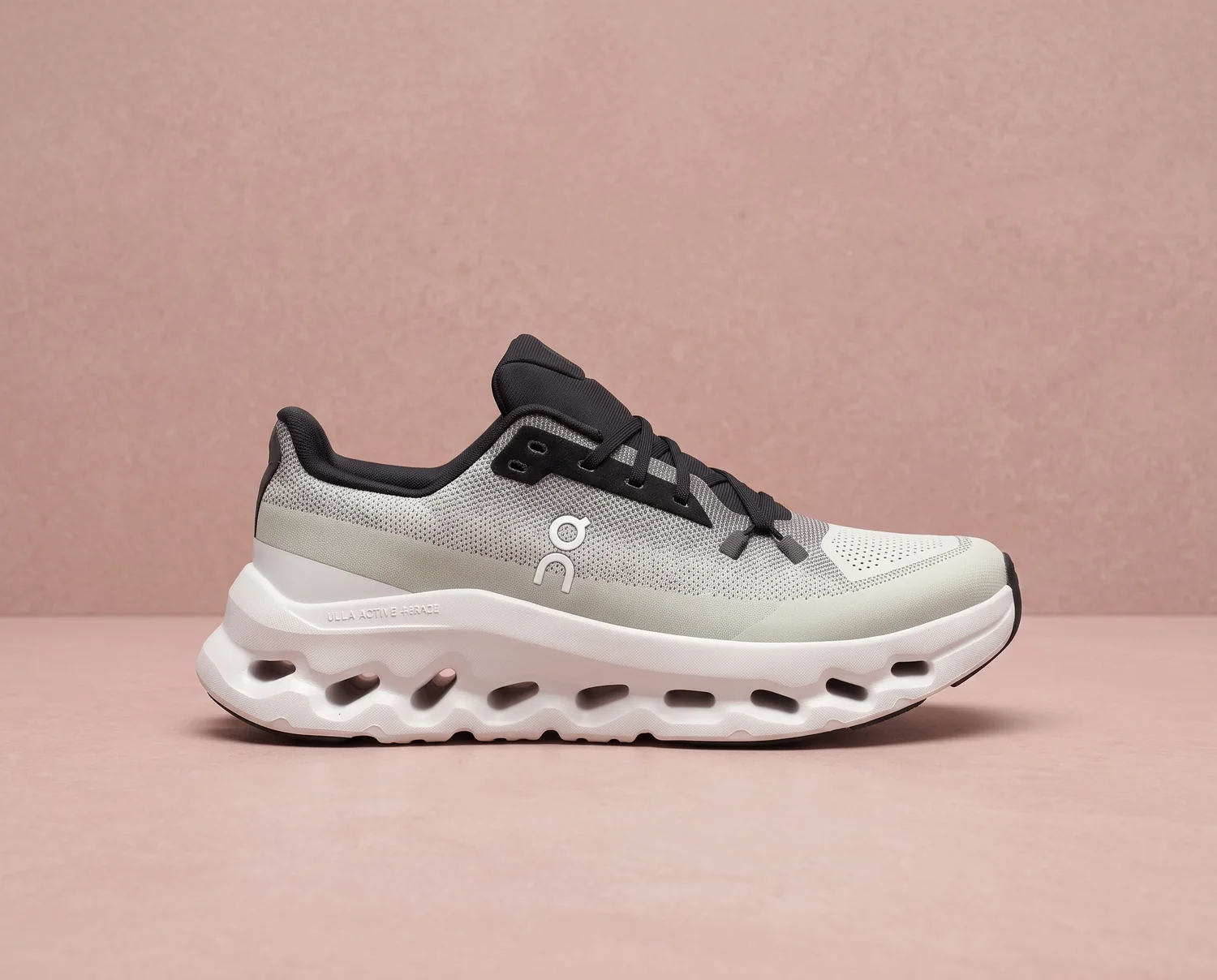 On Cloud Dama Gris - vista lateral