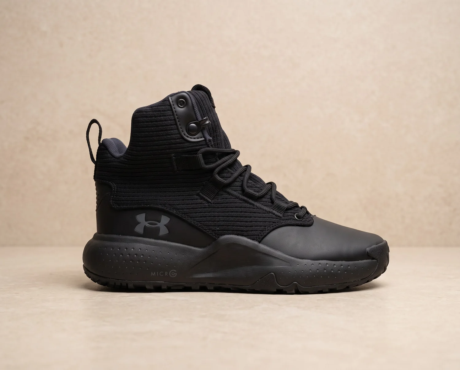 Under Armour Stellar - vista lateral
