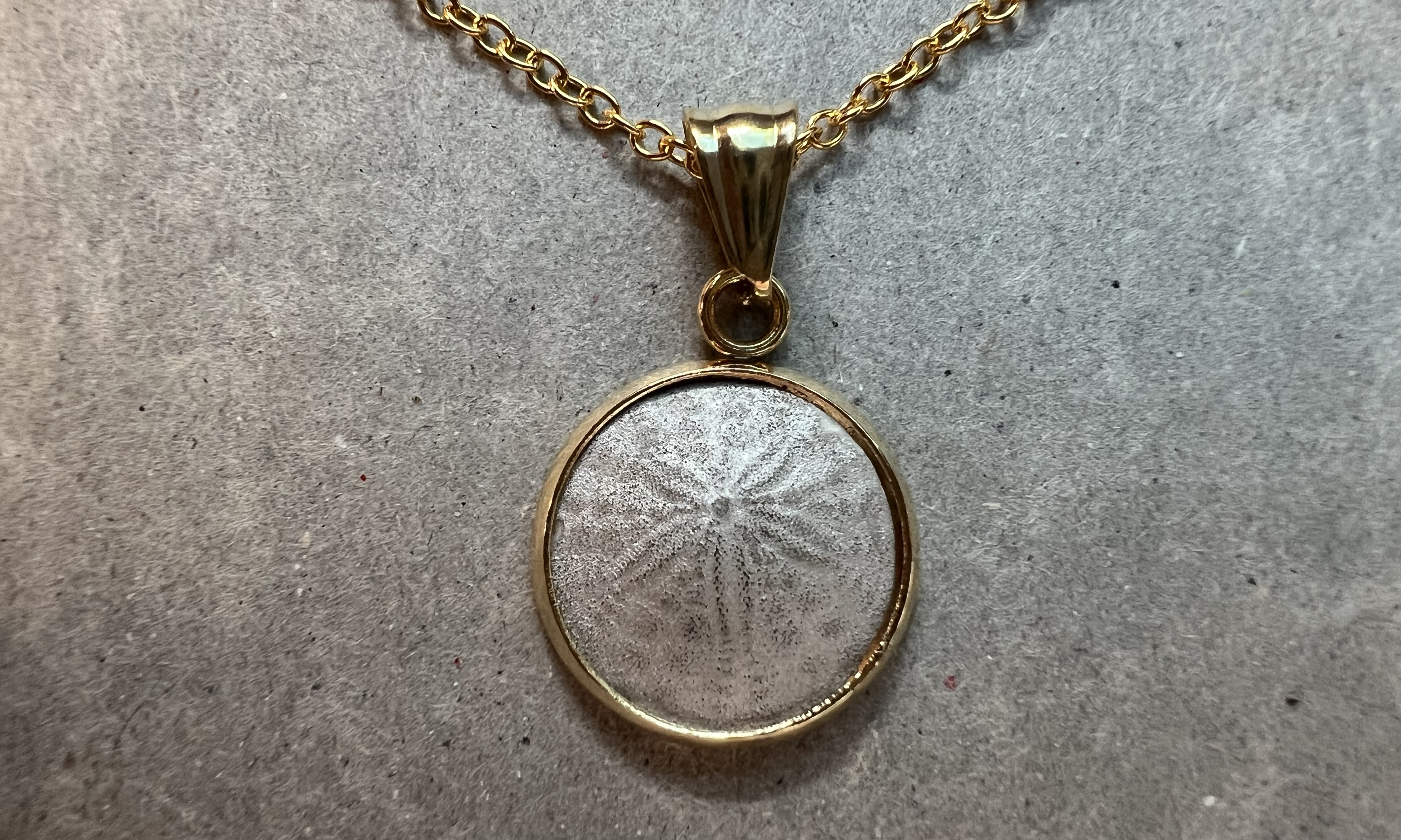 sd necklace, 24,18,14k g plate & ss