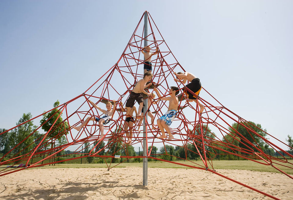 kompan playground spacenet