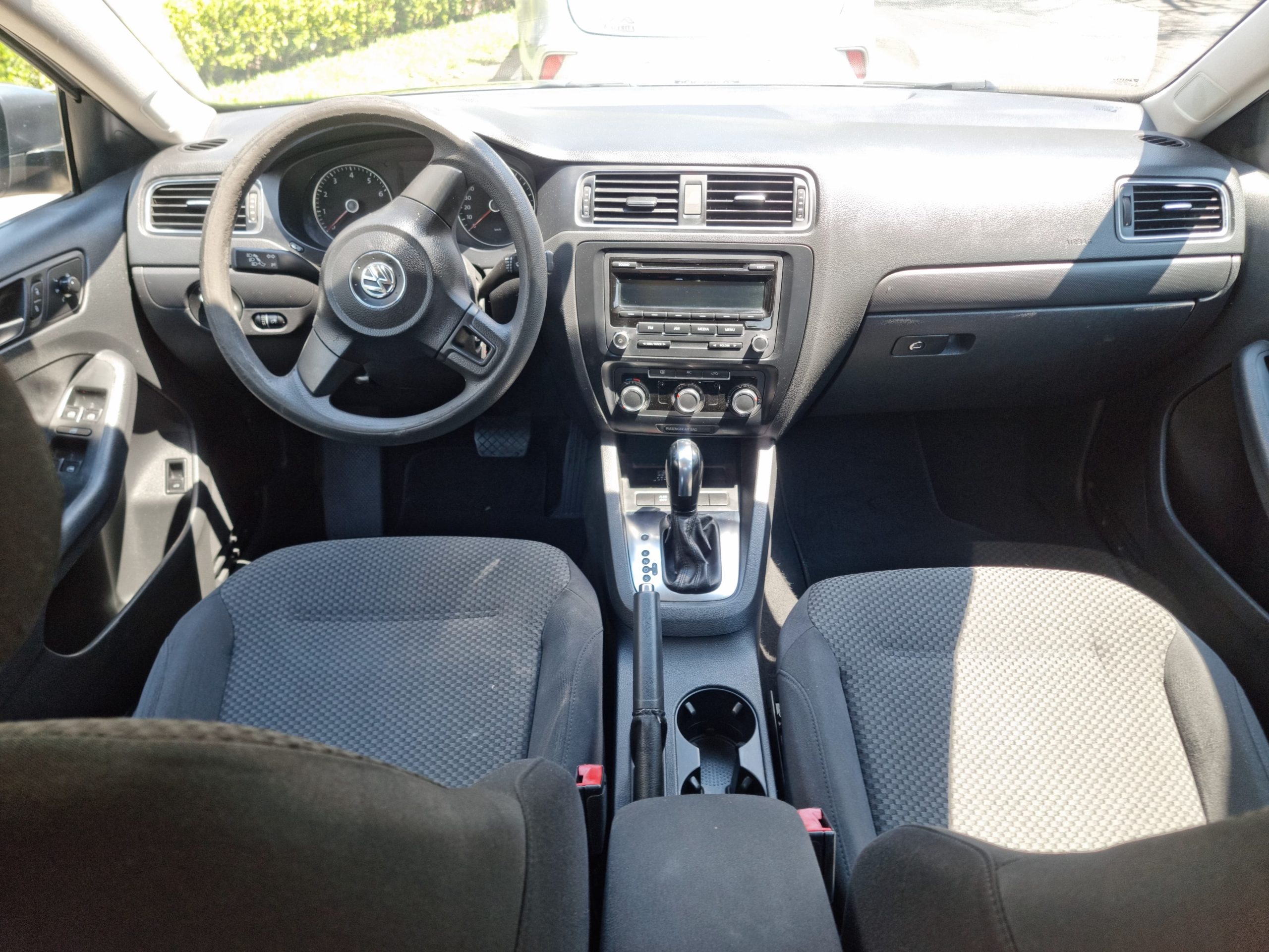 Volkswagen Jetta 2012 STYLE ACTIVE Automático Gris