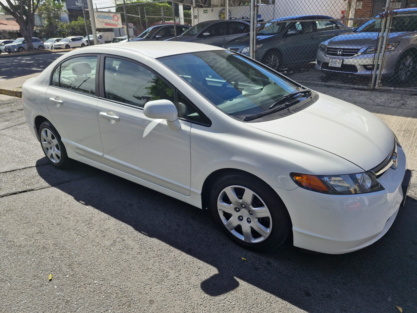 Honda Civic 2008 LX Automático Blanco