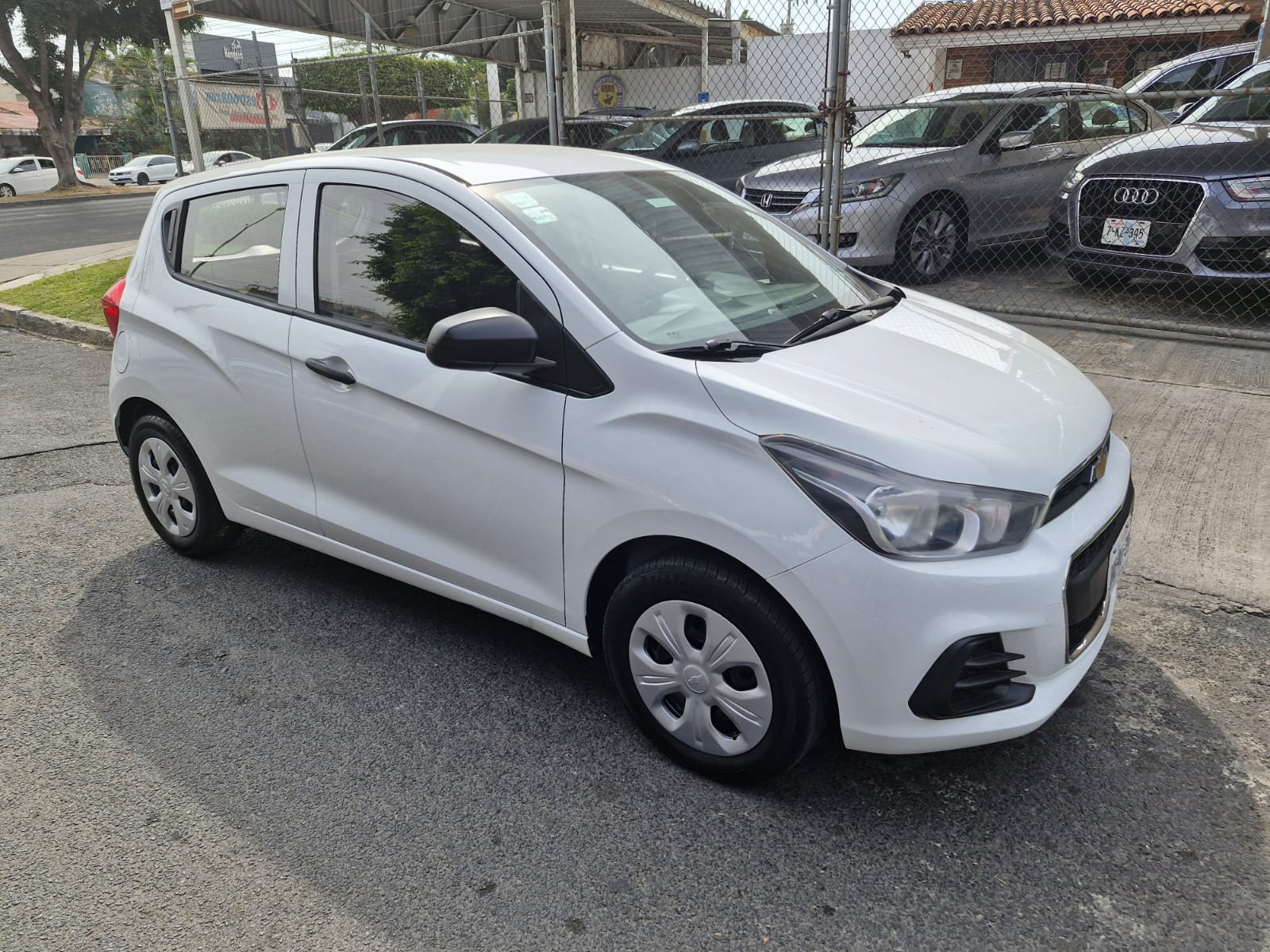 Chevrolet Spark 2016 LT PAQ. B NUEVA GENERACION Manual Blanco