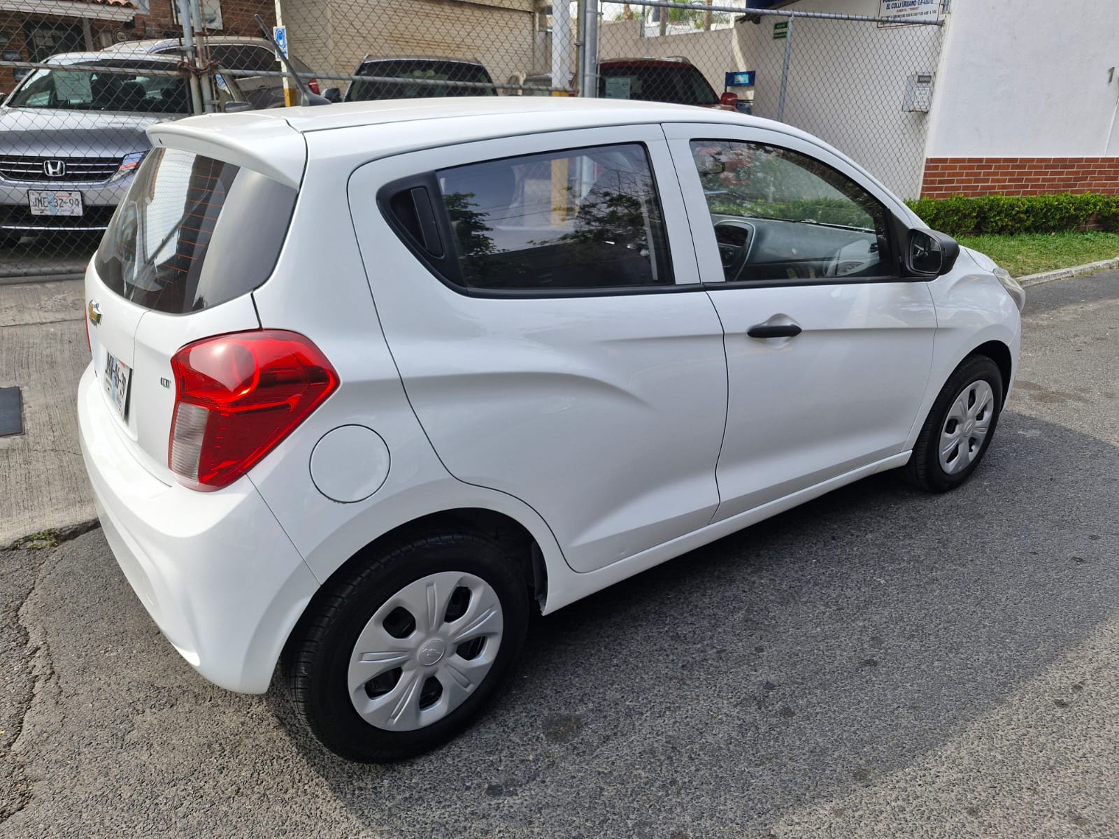 Chevrolet Spark 2016 LT PAQ. B NUEVA GENERACION Manual Blanco