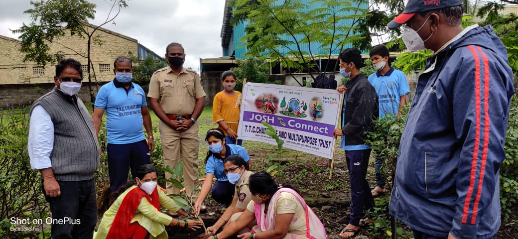 JOSHConnect Foundation Tree Plantation in Rural Maharashtra