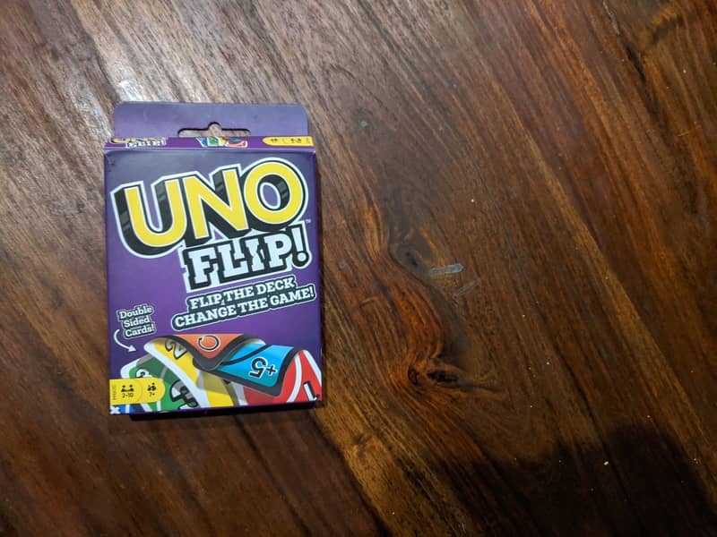 How to Play UNO FLIP! 