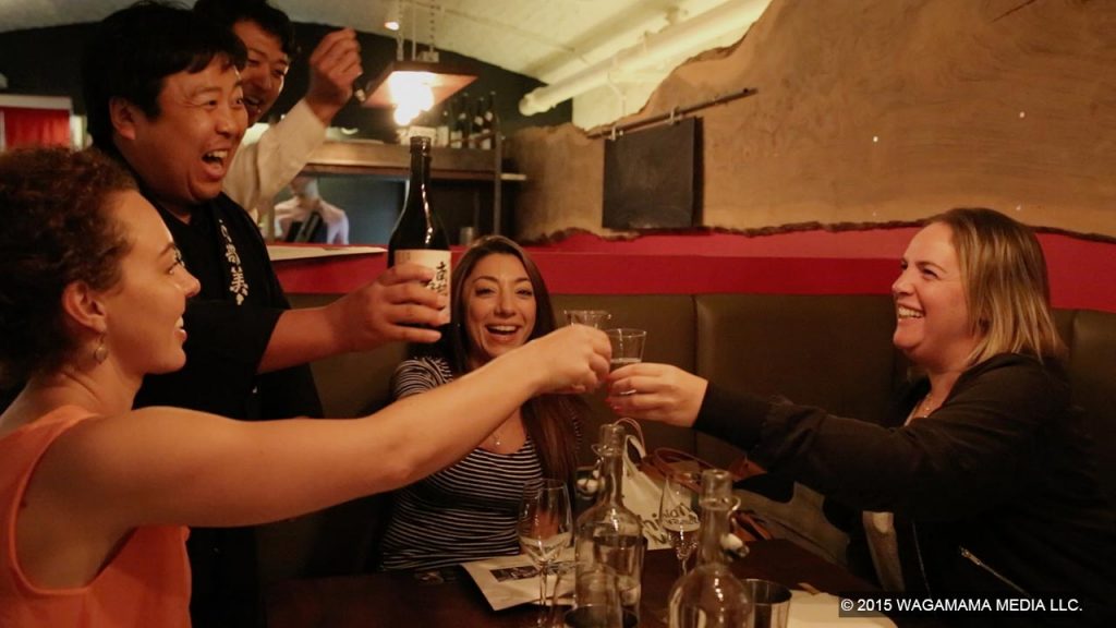 カンパイ！ 世界が恋する日本酒」が映し出す日本酒の世界 | JFF+