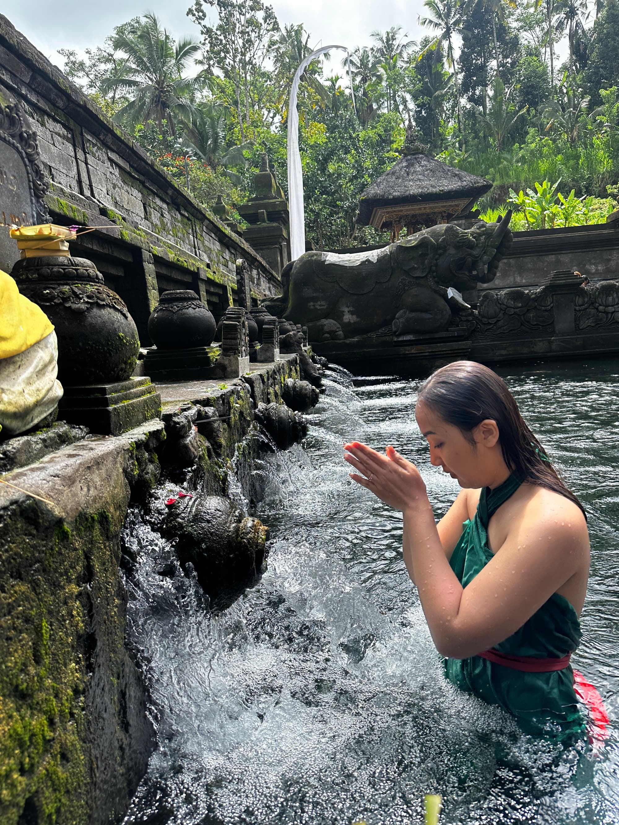 Pura Tirta Empul (Melukat Package)