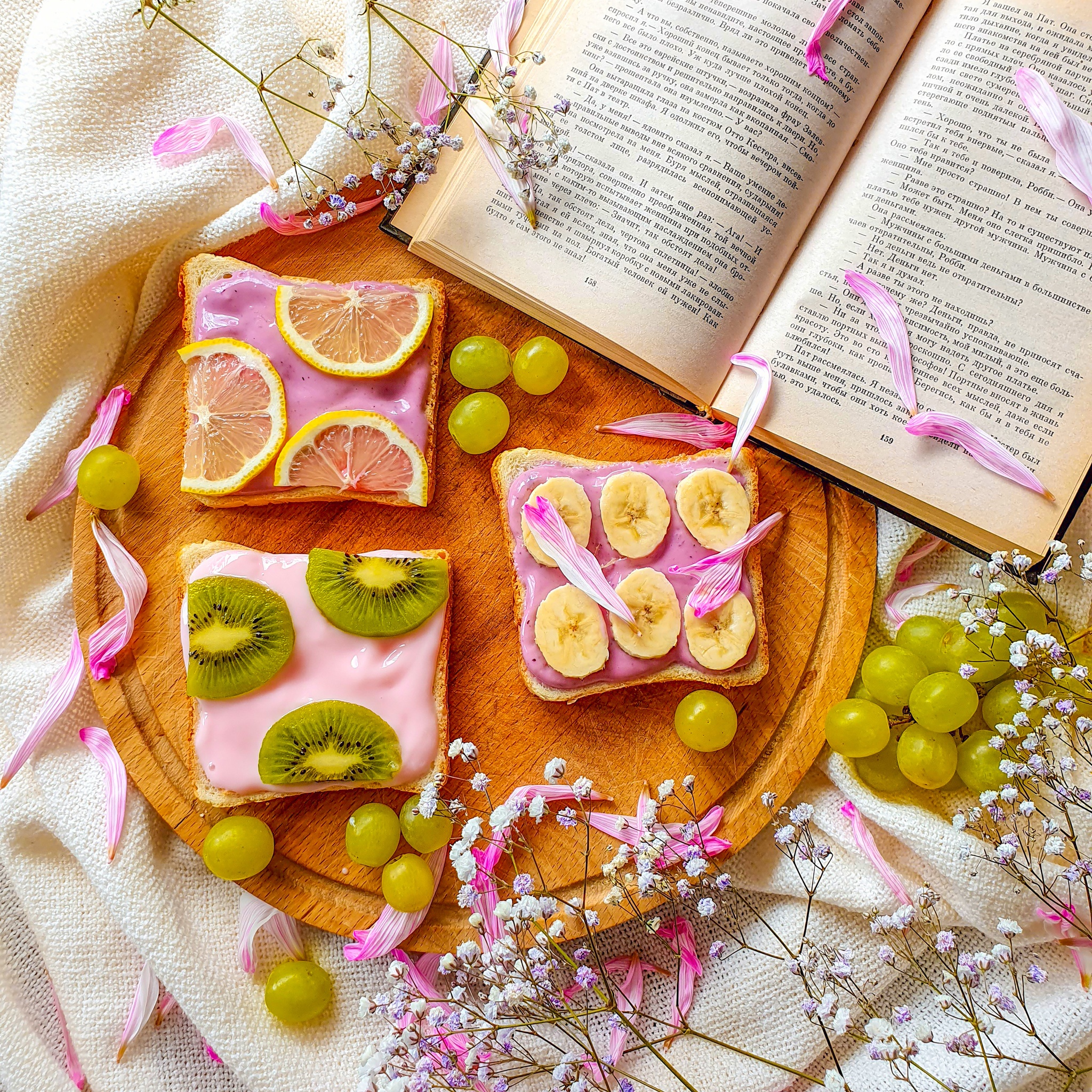Pink Brunch With A Good Book jigsaw puzzle by Gotiva