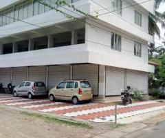 7534 ft² – 700 sqft godown near Kadavanthra jn.