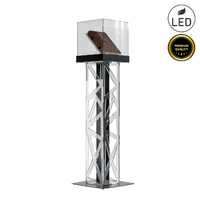 Vitrina cu postament, format 300x300x300mm și iluminare LED.