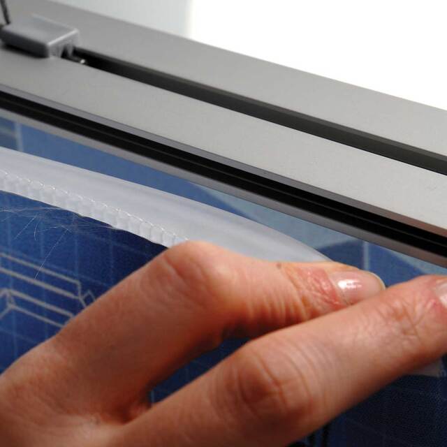 Rama dubla fata, pentru print pe material textil, dimensiune exterioară A1(594 x 841 mm)