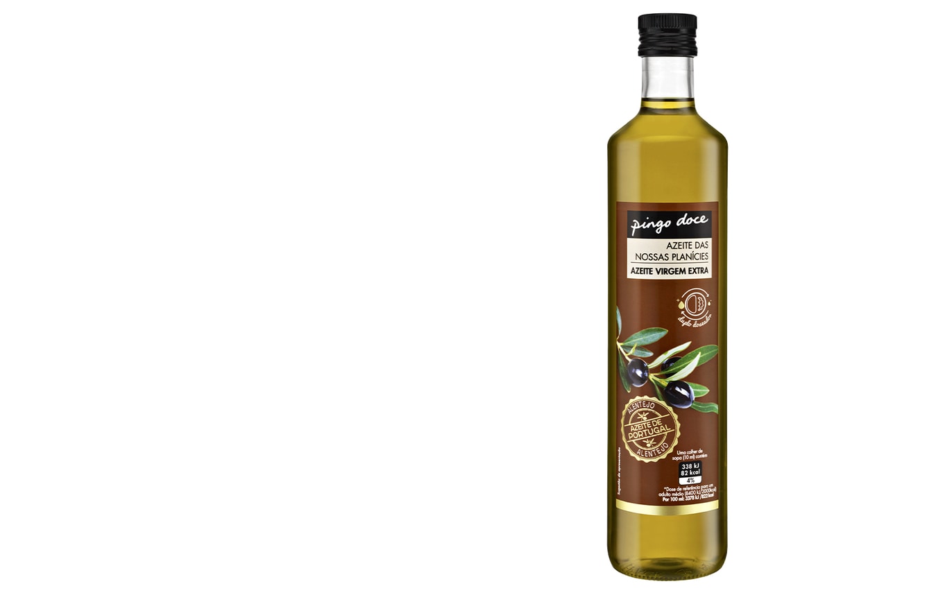 Pingo Doce olive oil bottle.