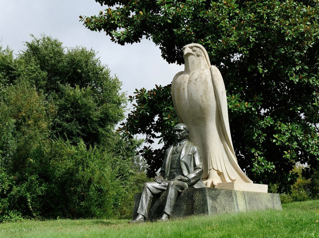 The Statue of Calouste Gulbenkian near Gulbenkian Foundation