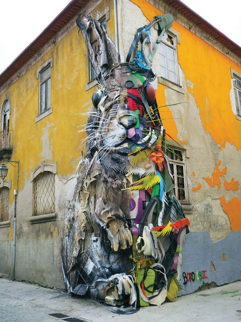 Half Rabbit became alive at Gaia “Todo Um Mundo” festival in Vila Nova de Gaia city.