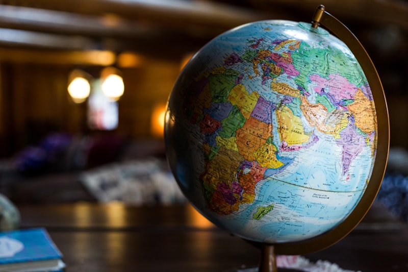 Great Circle Routes: The Shortest Way Home