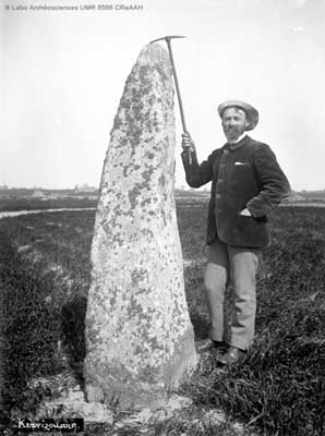 Dr. Mathurin Kermarec (1860–1934). Photograph by A. Devoir (1865–1926). © Labo Archéosciences UMR 6566 CReAAH.