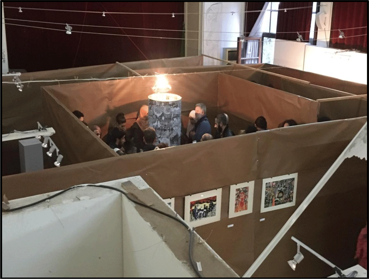 Reconstruction of the « cylinder » installation. Exhibition: « Deluz. L’œuvre d’une vie ». Algiers Higher School of Fine-arts, 7th November 2019. Exhibition curator: Mourad Bouzar