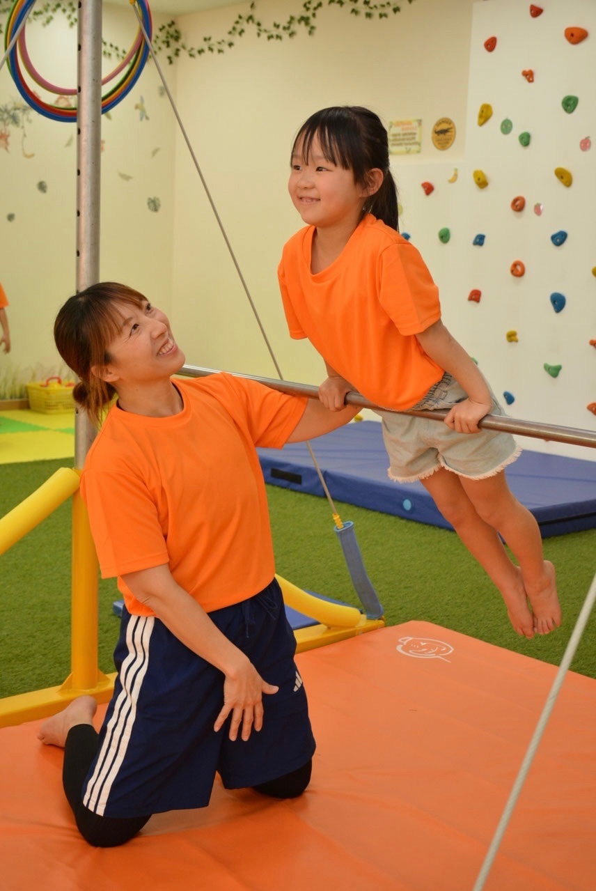 【体操教室のアルバイト募集】（未経験・大学生歓迎）/土日のみ