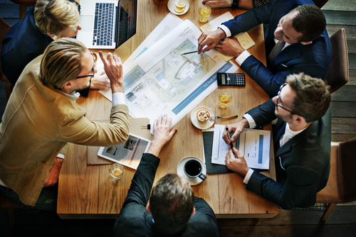 team-meeting-on-table