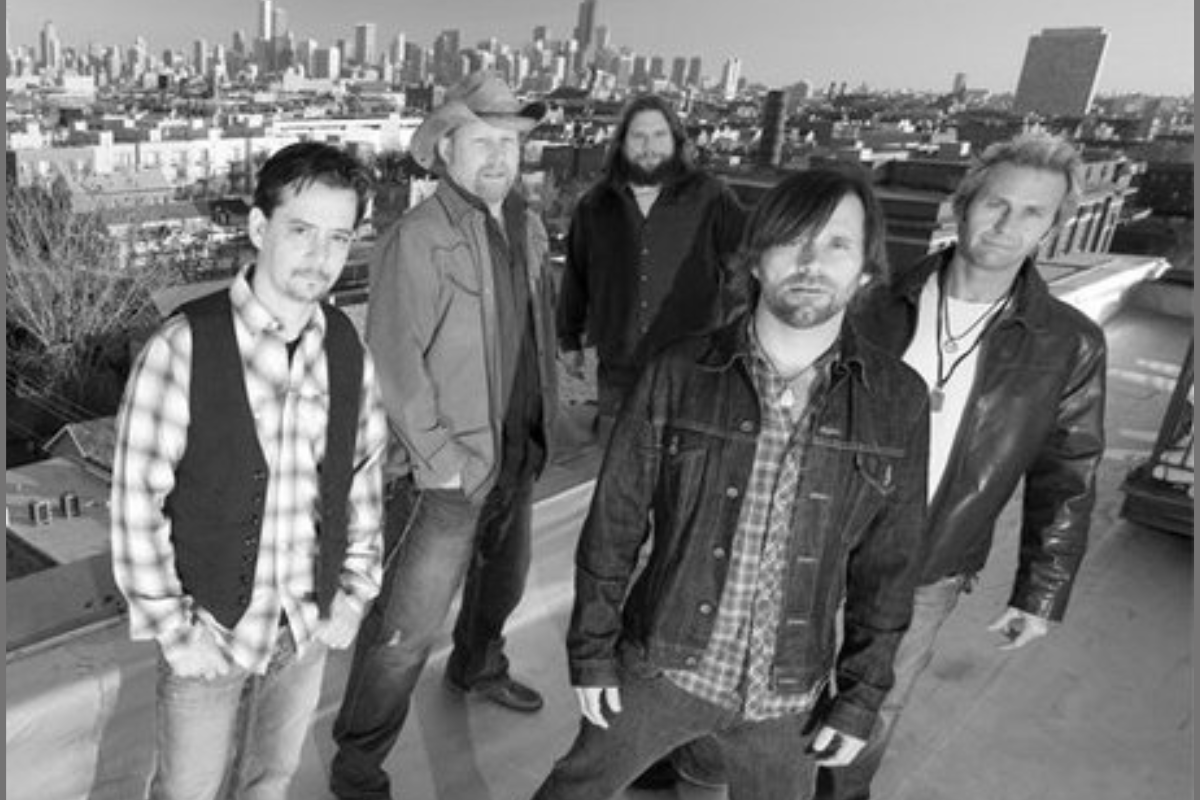 photo of Farm Raiser 2023 featuring Hello Dave