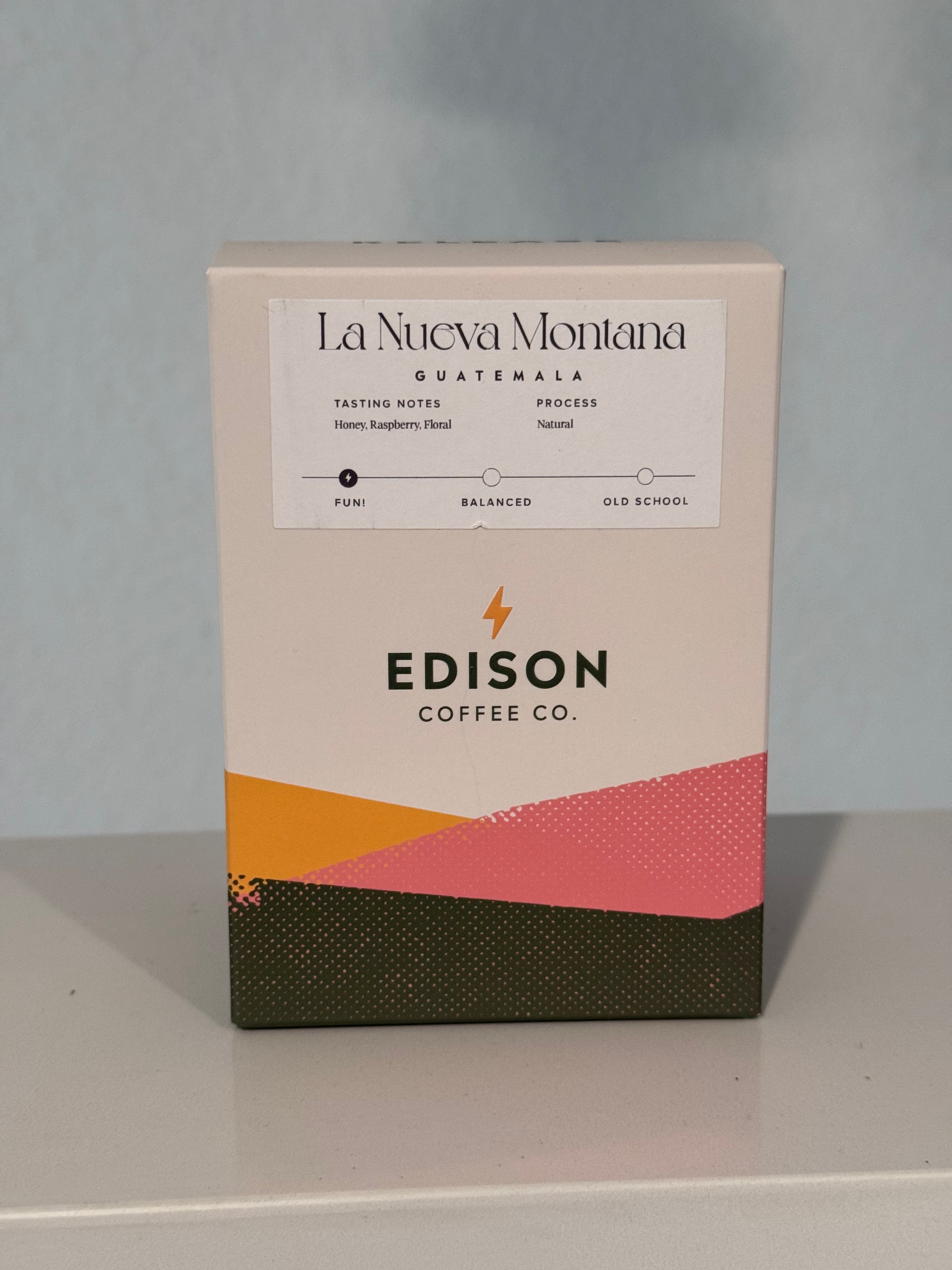 Coffee bag artwork for La Nueva Montana