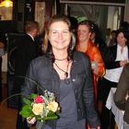 Szomszéd Helga [Helgus,Helgácska]