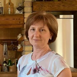 Tóthné Gyulavári Mónika