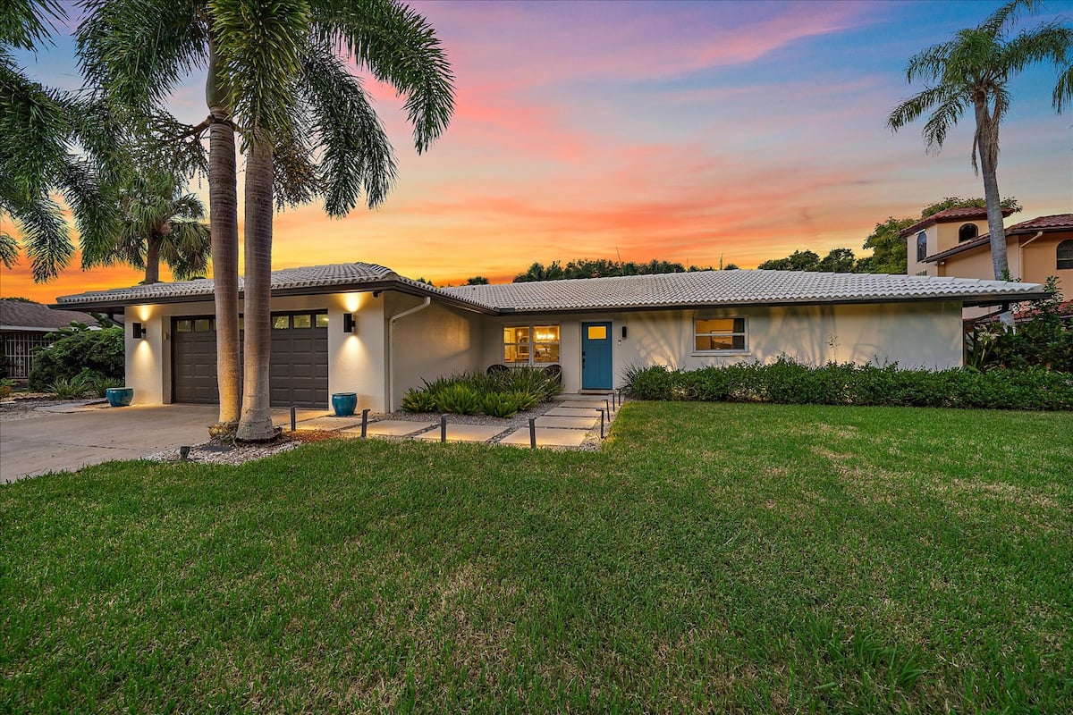 Image 2 of Surfside Villa | Private POOL + Sunroom!