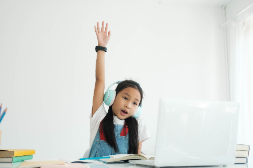 'One hundred hours' of Japanese lessons