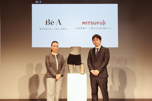 Bé-A Japan CEO Kumi Takahashi (left) and Mitsufuji CEO Hideyuki Mitera, whose companies co-developed the shorts-style briefs.&nbsp; &nbsp; &nbsp;Source: Bé-A Japan<br>