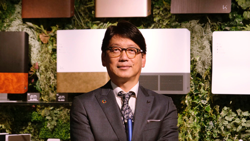 Kaltech president Junichi Somei started up his own company to make use of photocatalytic technology.&nbsp; &nbsp; &nbsp; Source: Kaltech