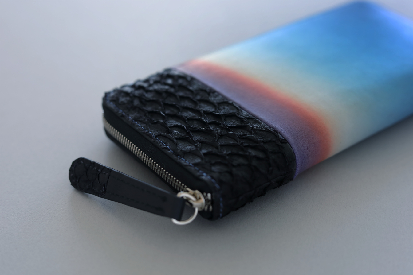 A fish skin leather wallet. &nbsp; &nbsp; Source: GOODIE