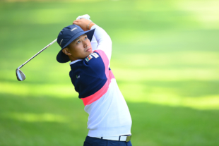 Naoto Nakanishi uses an Epon golf club during the ZOZO Championship. | JAPAN GOLF TOUR ORGANIZATION