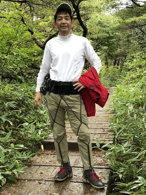 futtoを装着する山田氏&nbsp; &nbsp; &nbsp;山田好洋氏 提供