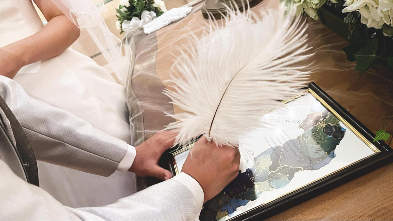 Typically, couples sign the certificates before the gathered wedding guests. &nbsp; &nbsp; Source: Chariot de Citrouille