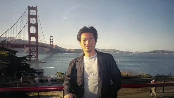 In San Francisco, across the river from Berkeley.&nbsp; &nbsp; &nbsp;Source: Toshi Maeda (same as below)