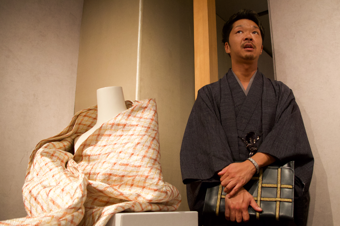 Ryuta Fukuda of braided cord maker Ryukobo, who says they are “both artists and craftspeople.”&nbsp; &nbsp; &nbsp;Photos by J-Stories (Emi Takahata)　 