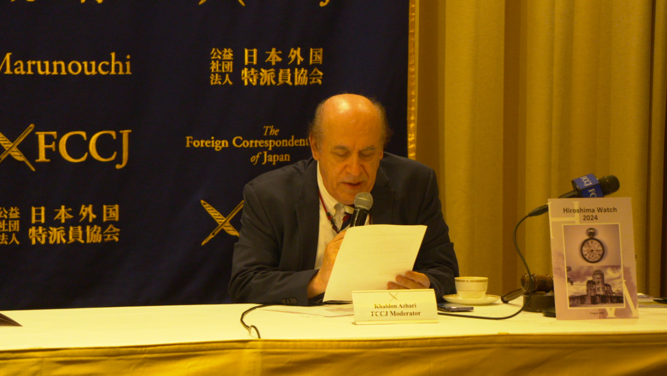 Khaldon Azhari, President of FCCJ, serves as moderator.