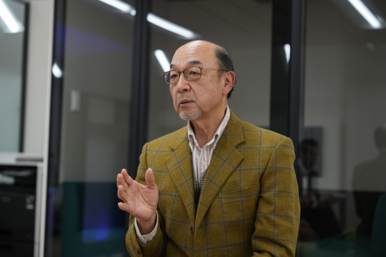 Katsuro Kitamatsu: J-Stories' Chief Editorial Adviser. Kitamatsu worked for Japan's leading business daily, the Nihon Keizai Shimbun, as its Toronto bureau chief and then as deputy director of its European editorial bureau in London before joining Reuters, where he held the position of managing editor in Japan, among other executive roles