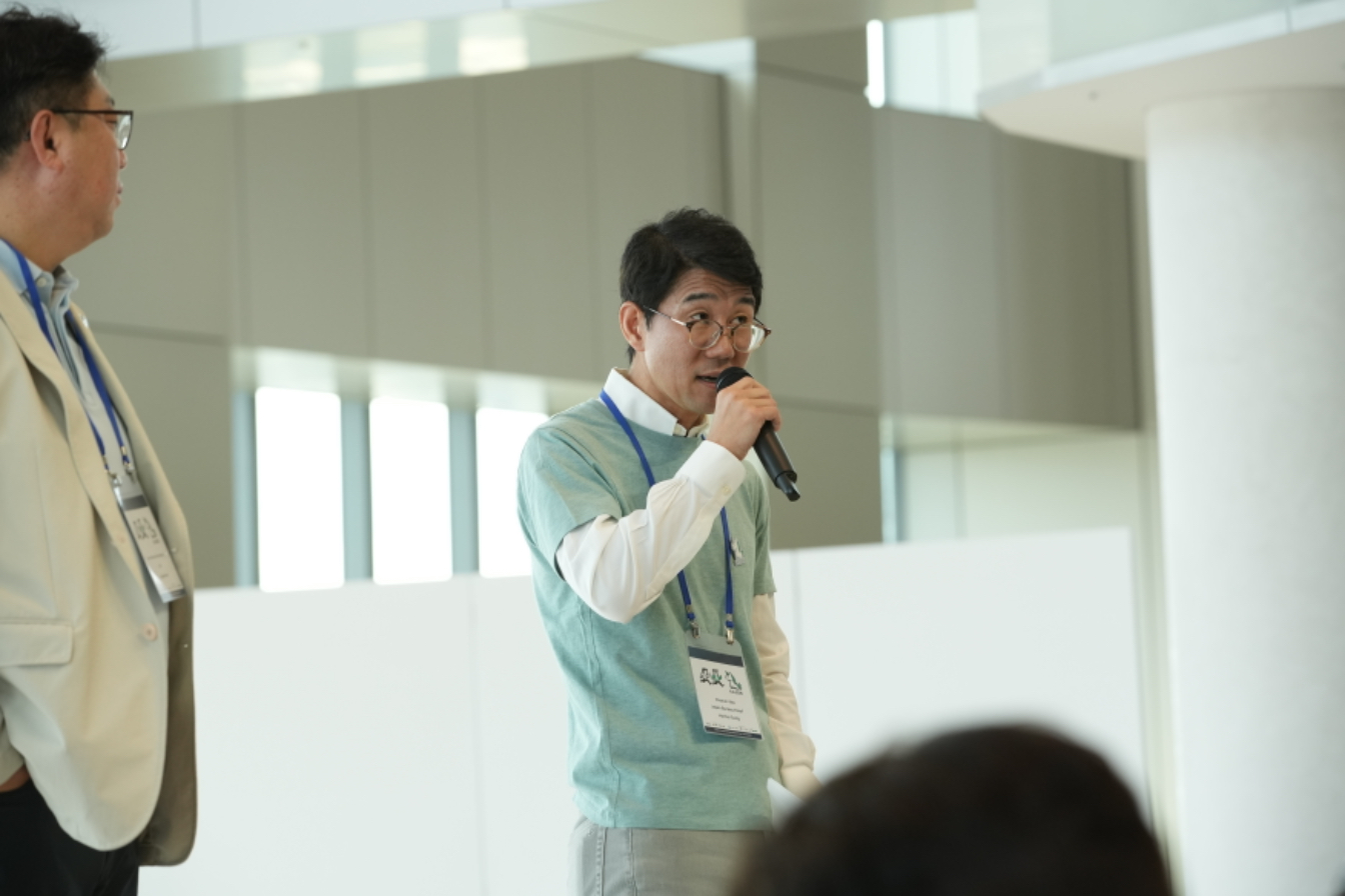 在「Tokyo Unicorn Summit 2025」上發表開幕致辭的朝鮮日報東京分社社長宋浩哲（ソン・ホチョル）