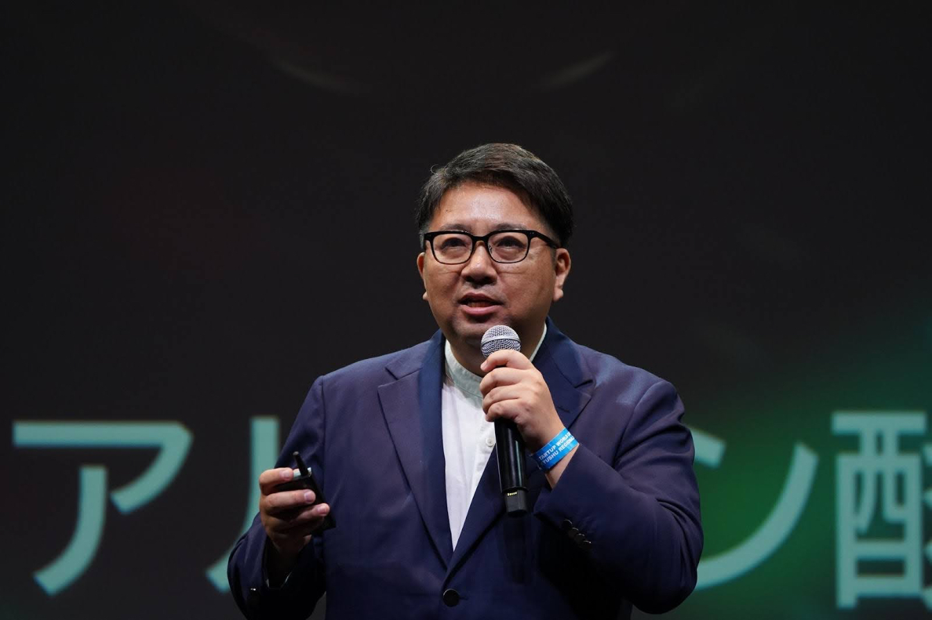 Hidenori Takeshita, CEO of medical supplies company Toy Medical, passionately presents the company’s salt-reduction technology Photo courtesy of the Startup World Cup Secretariat
