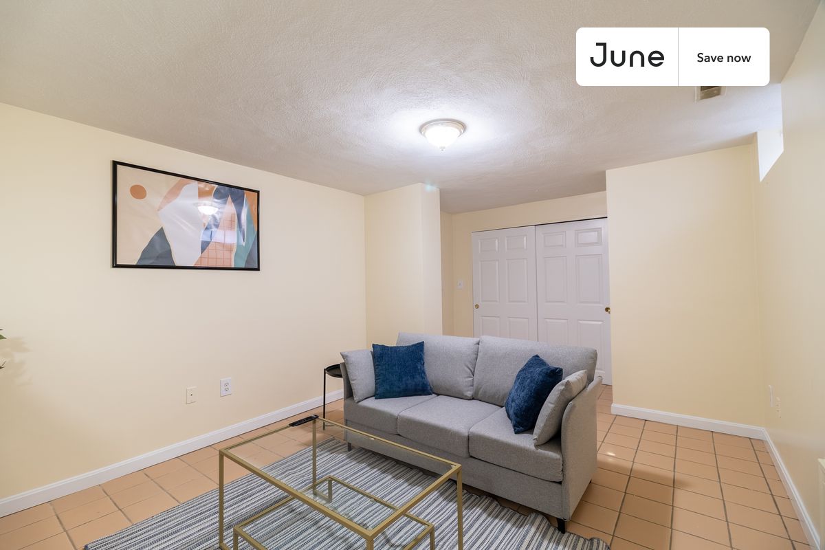 Photos of apartment on Paris,Boston MA 02128