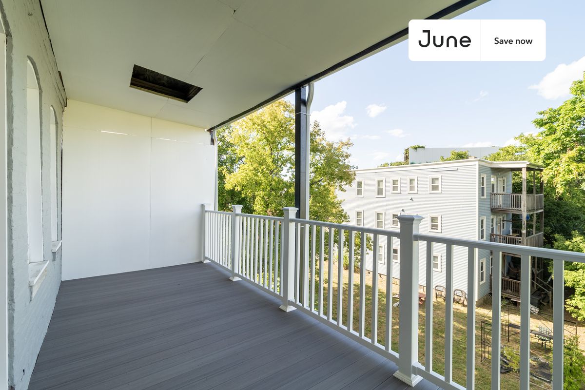 Photos of apartment on Mount Vernon St.,Boston MA 02125