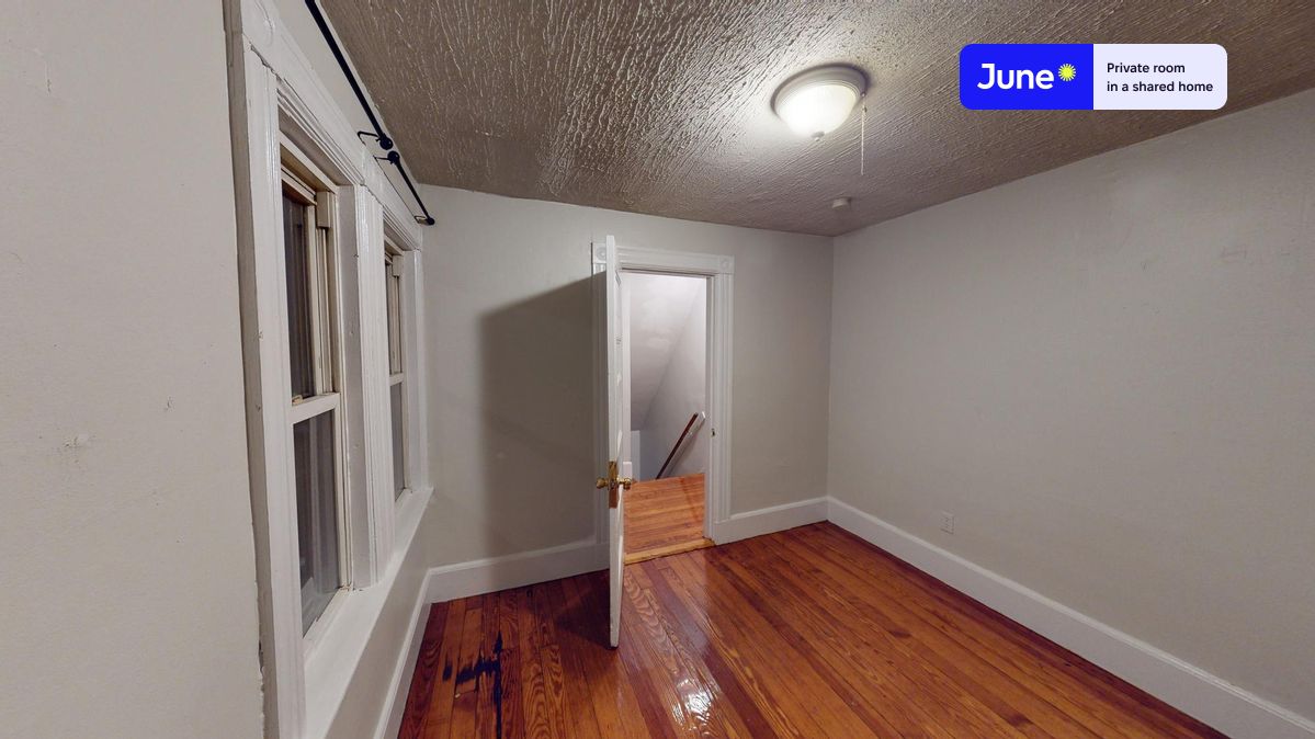 Photos of apartment on Coolidge Rd.,Boston MA 02134