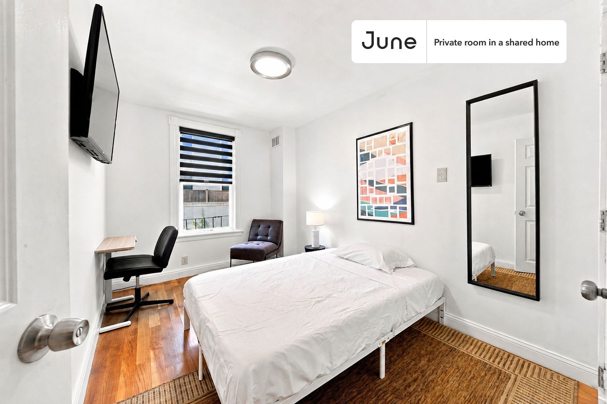 Pictures of  property for rent on Linden St., Boston, MA 02134