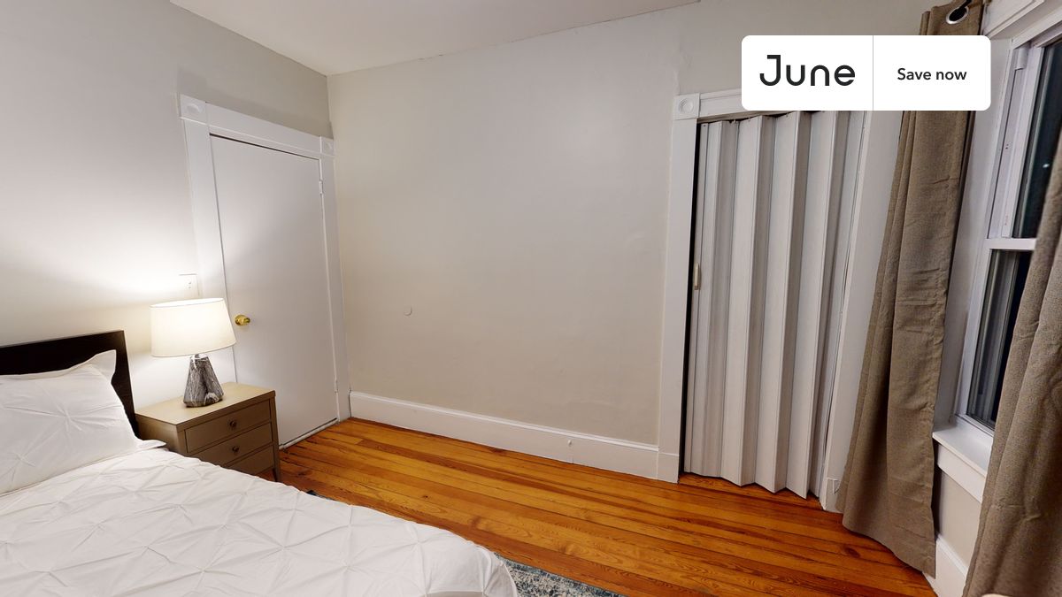Photos of apartment on Craigie St.,Boston MA 02143